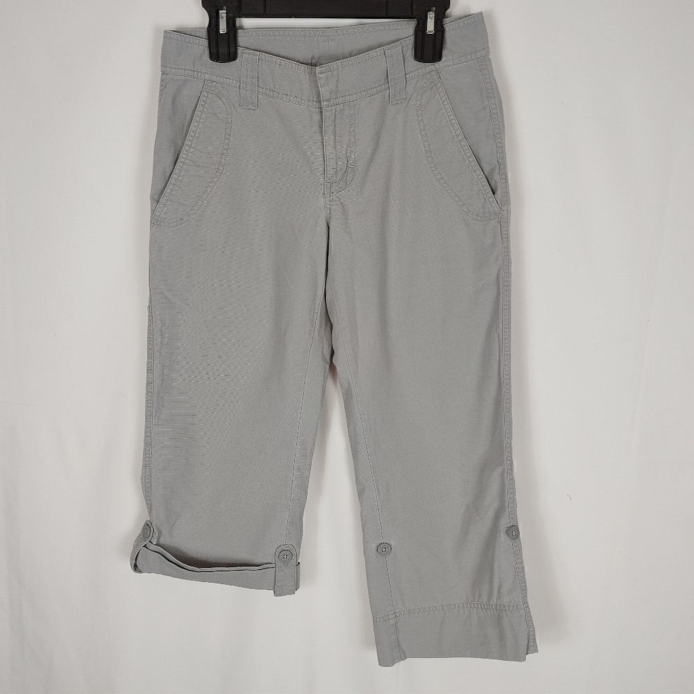 The North Face Womens Gray Hiking Capri Pants Size 6 Outdoor Camping Backpacking